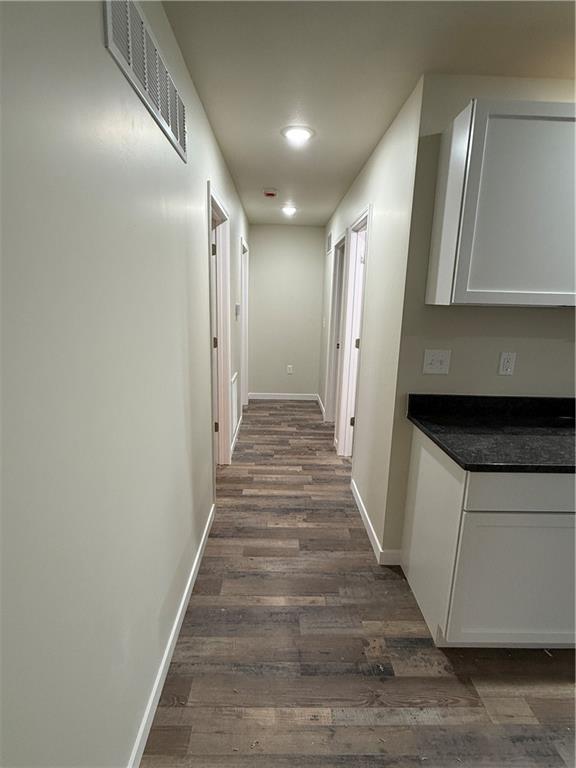 220 South Locust Street Ottawa, KS 66067 - Photo 10 of 28