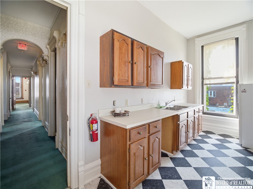 413 North Main Street Jamestown, NY 14701 - Photo 17 of 44