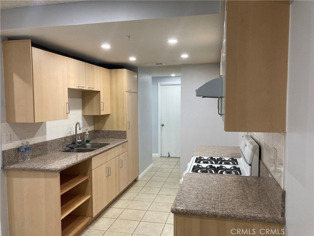 12122 Ferris Road, Unit 1 El Monte, CA 91732 - Photo 15 of 19