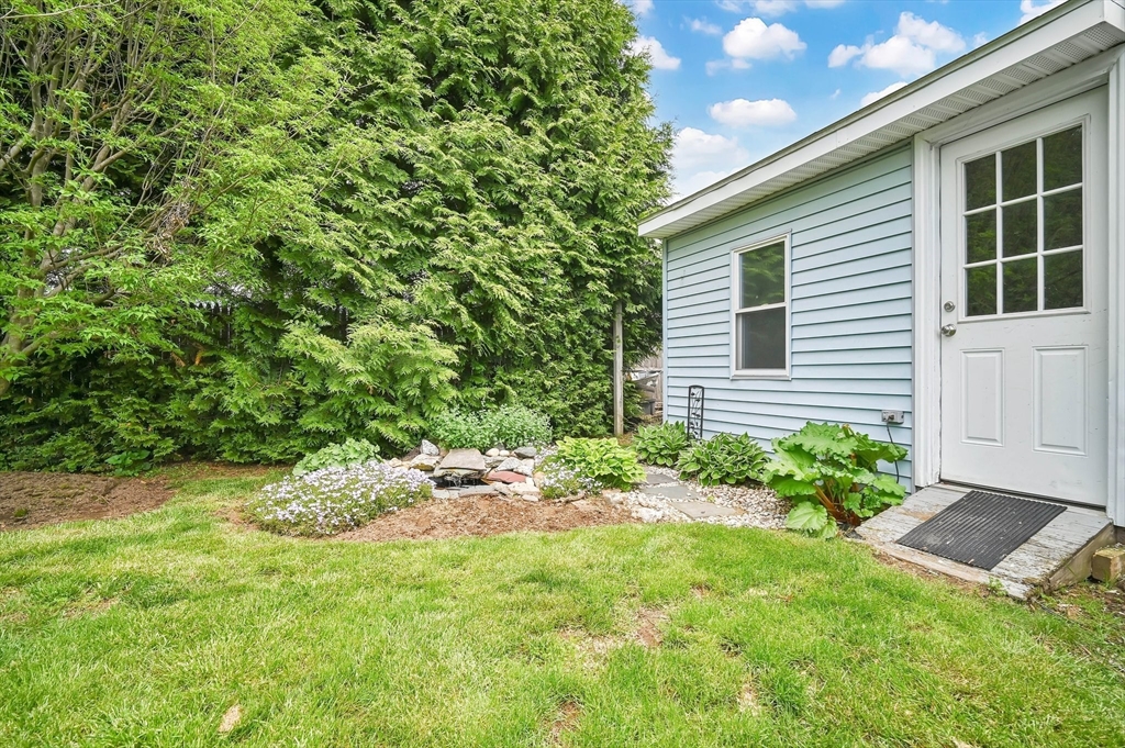 44 Woodward Road West Springfield, MA 01089 - Photo 29 of 33 Gallery Image 29