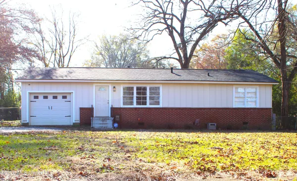 $192,000 | 107 East Tate Street, Senatobia, MS 38668