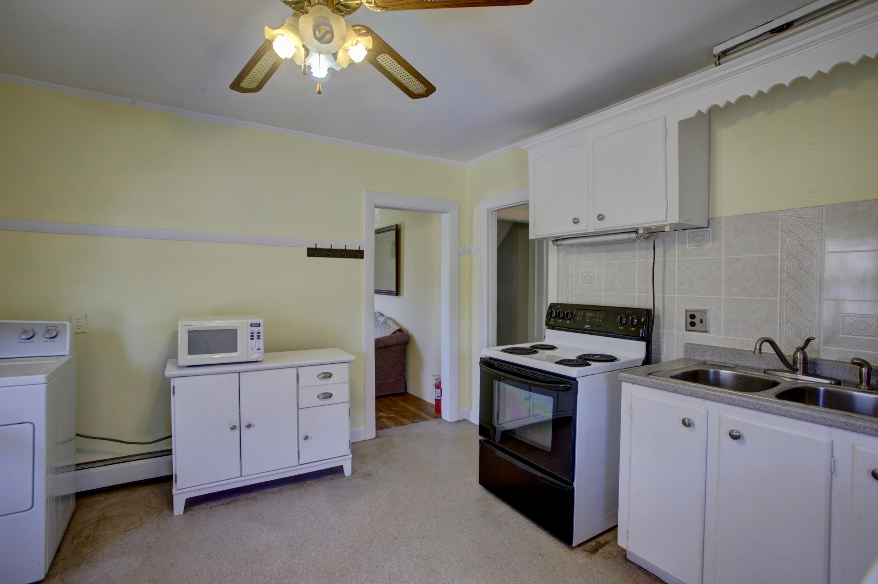 44 Myrtle Avenue South Portland, ME 04106 - Photo 18 of 39 30