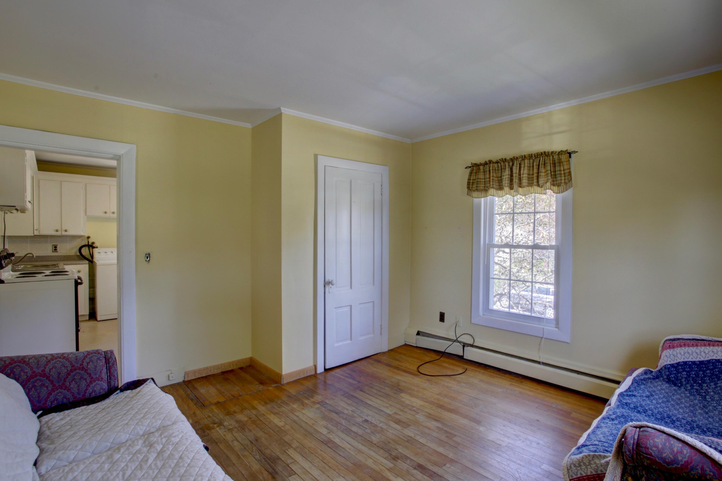 44 Myrtle Avenue South Portland, ME 04106 - Photo 20 of 39 26