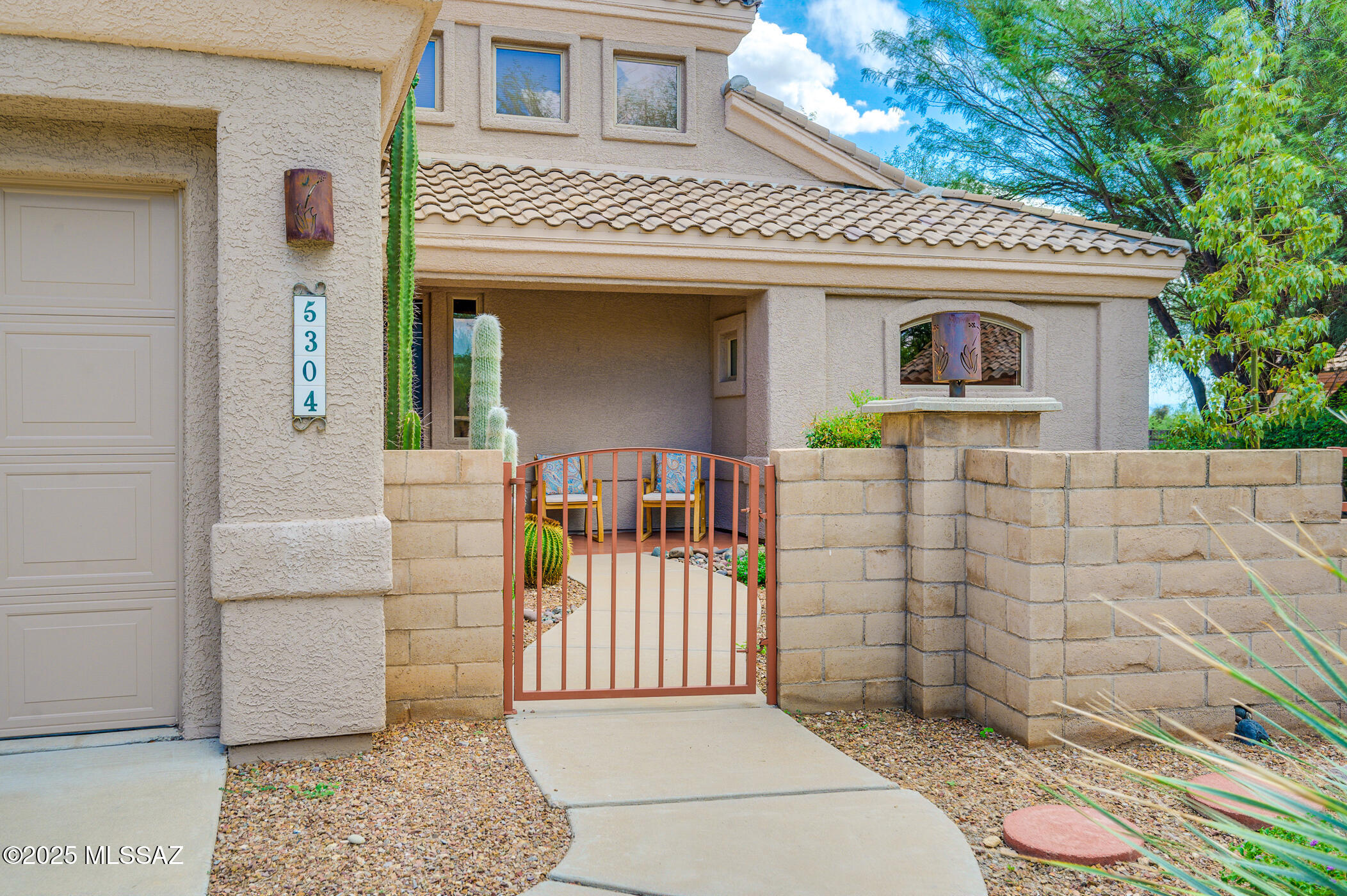 5304 Spring View Drive Tucson, AZ 85749 - Photo 6 of 51 Gallery Image 6