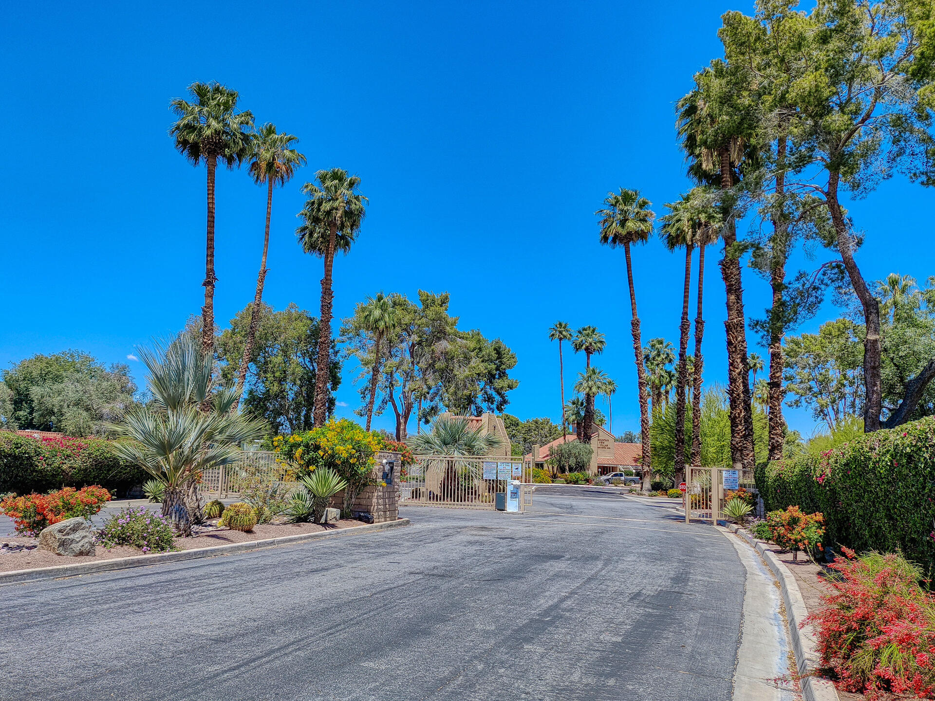 35985 Alameda Court Rancho Mirage, CA 92270 - Photo 46 of 71 48