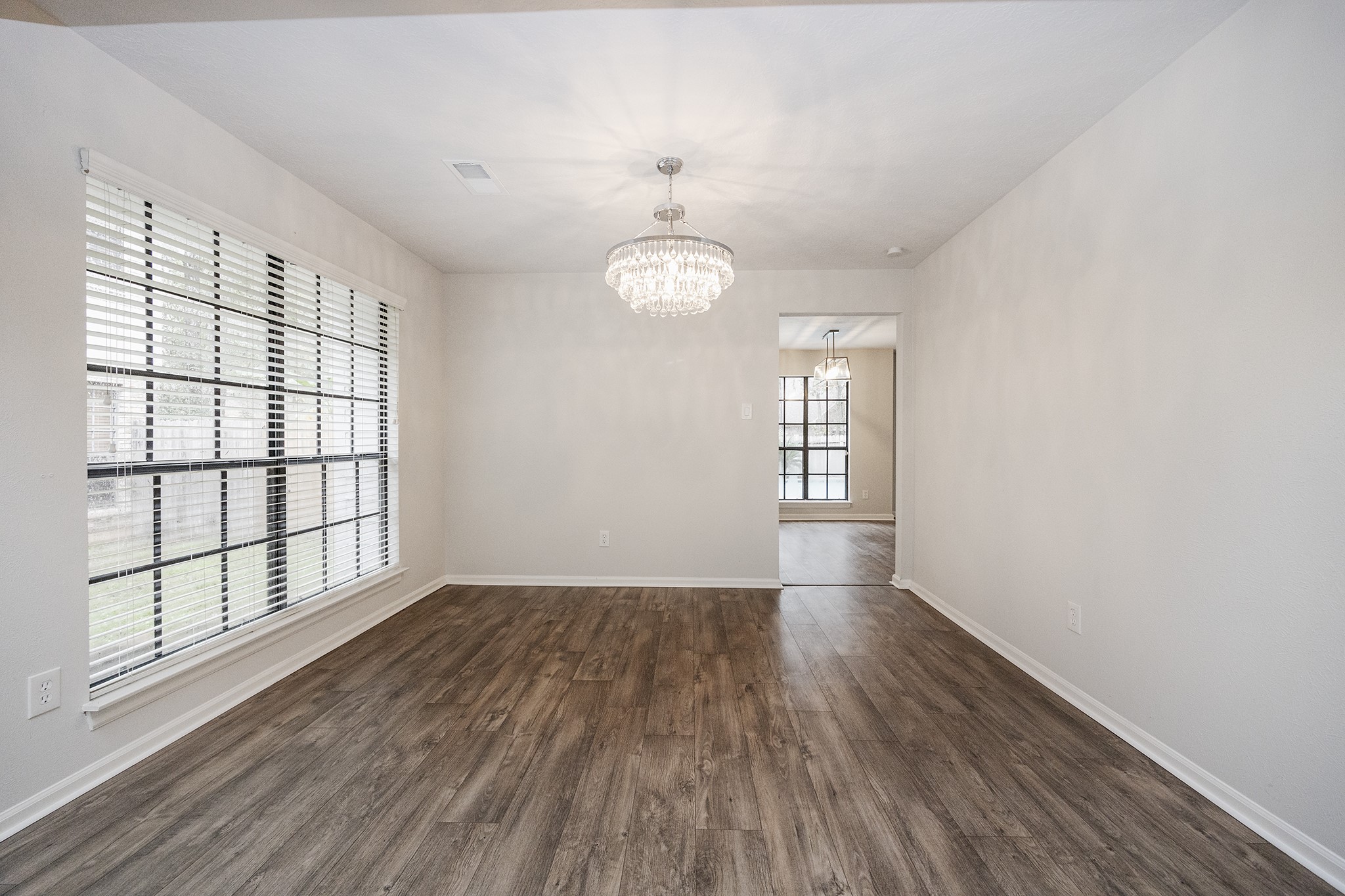 86 West Stony Bridge Circle The Woodlands, TX 77381 - Photo 10 of 47