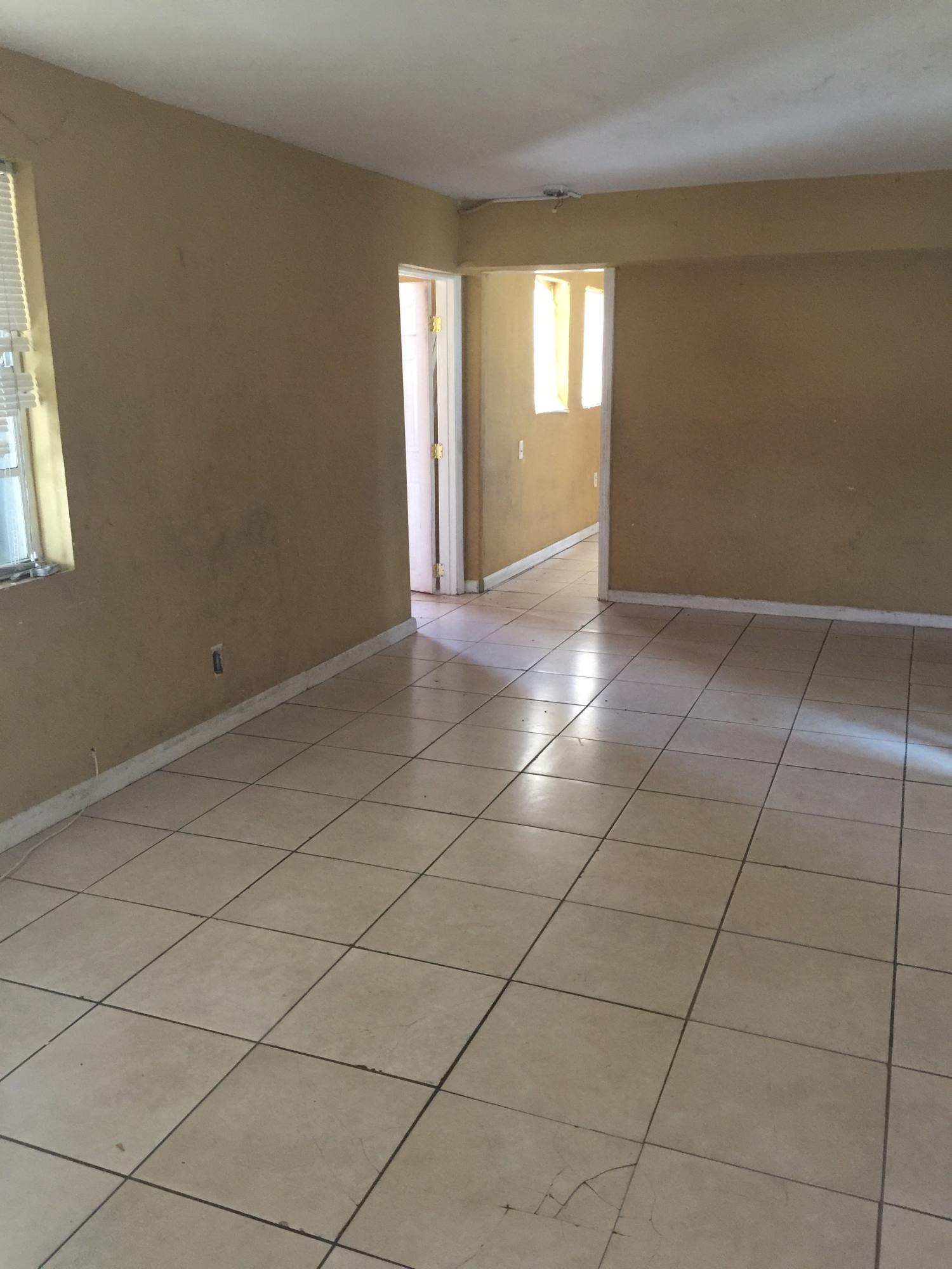 1264 West 33rd Street Riviera Beach, FL 33404 - Photo 7 of 22 IMG_5454