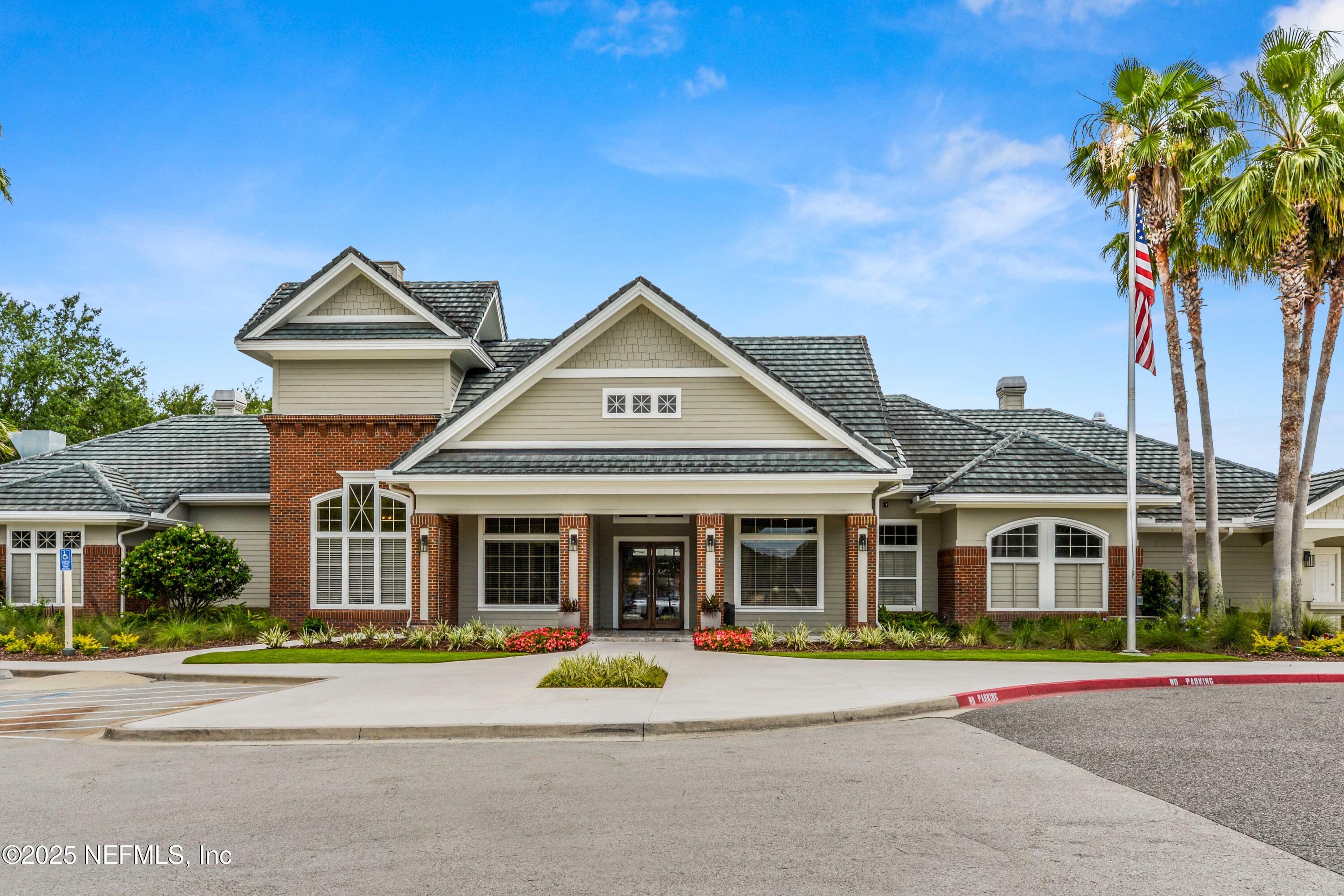 1655 Highland View Court Fleming Island, FL 32003 - Photo 50 of 56 front view of a house with a yard