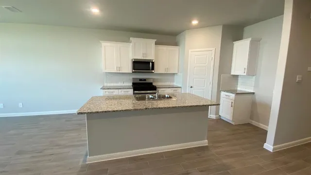 $334,990 | 1216 Marsha Lane, Decatur, TX 76234