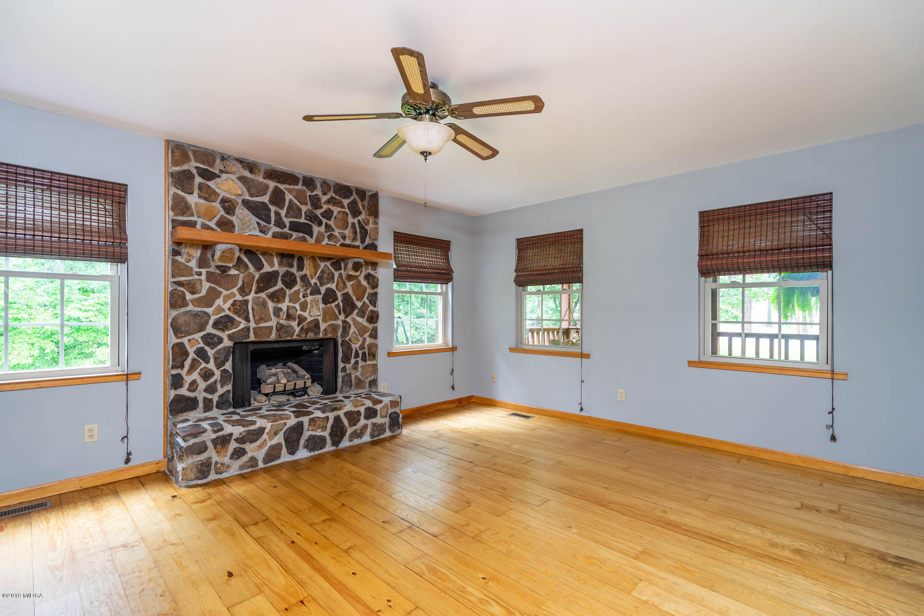 5934 Dames Ferry Road Juliette, GA 31046 - Photo 15 of 41 a living room with furniture and a fireplace