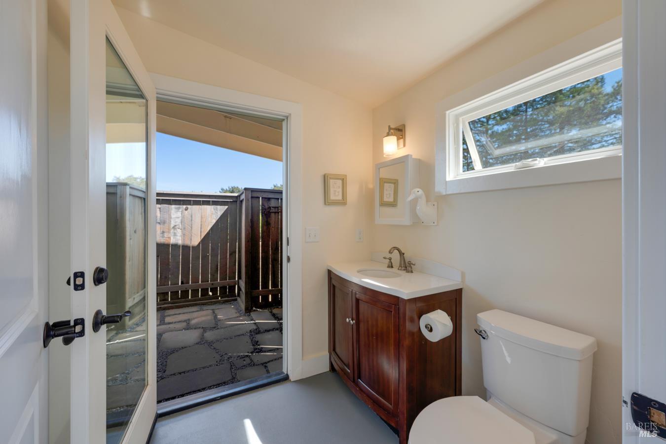 8622 Green Valley Road Sebastopol, CA 95472 - Photo 50 of 64 Gallery Image 50