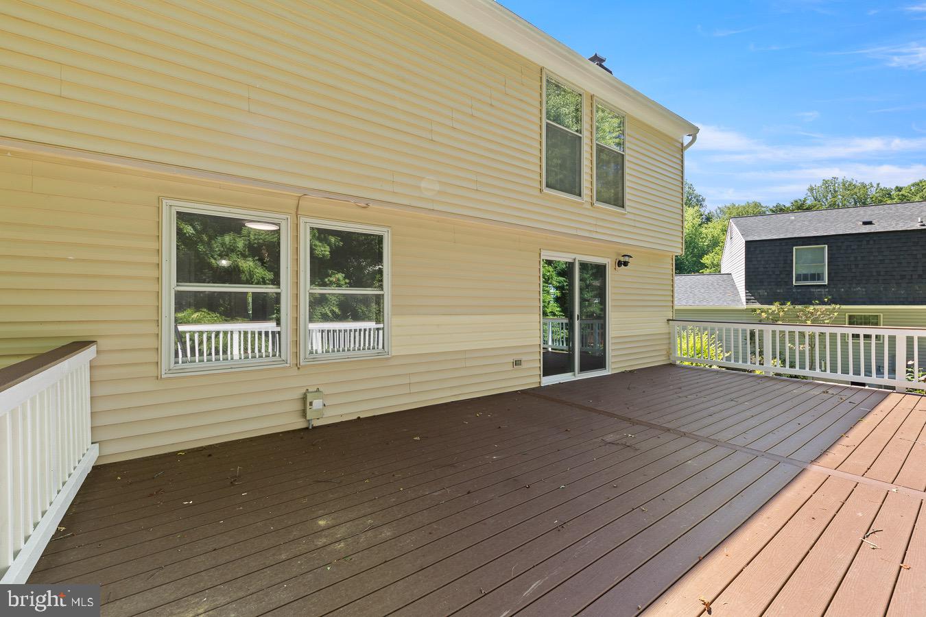 5918 Oak Ridge Court Burke, VA 22015 - Photo 10 of 37