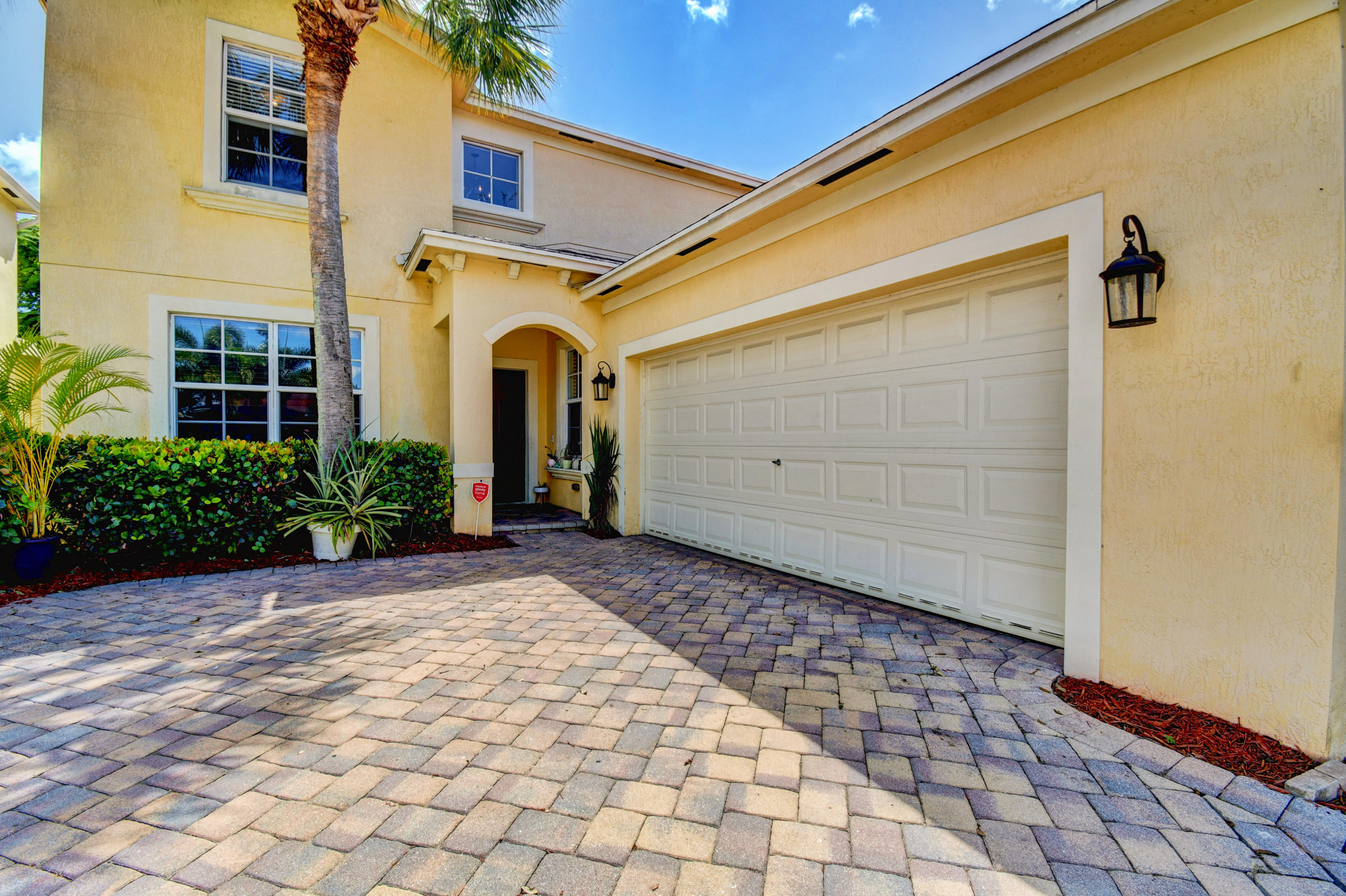 804 Quartz Terrace West Palm Beach, FL 33413 - Photo 5 of 65 23_dsc_4767_68_69_70_71