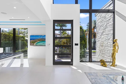 $6,995,000 | 424 Coconut Isle Drive, Fort Lauderdale, FL 33301