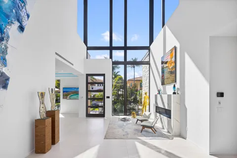 $6,995,000 | 424 Coconut Isle Drive, Fort Lauderdale, FL 33301