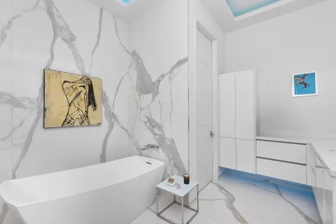 $6,995,000 | 424 Coconut Isle Drive, Fort Lauderdale, FL 33301