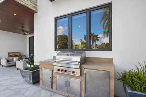 $6,995,000 | 424 Coconut Isle Drive, Fort Lauderdale, FL 33301