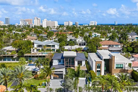 $6,995,000 | 424 Coconut Isle Drive, Fort Lauderdale, FL 33301