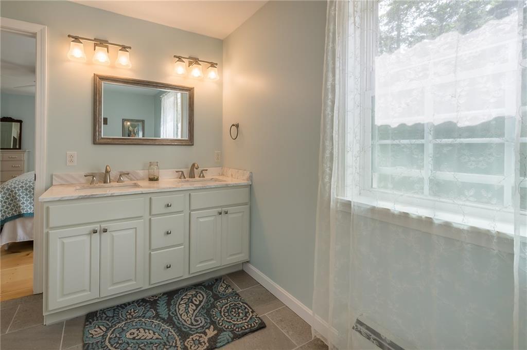 204 Doughty Point Road Harpswell, ME 04079 - Photo 18 of 29 Photo
