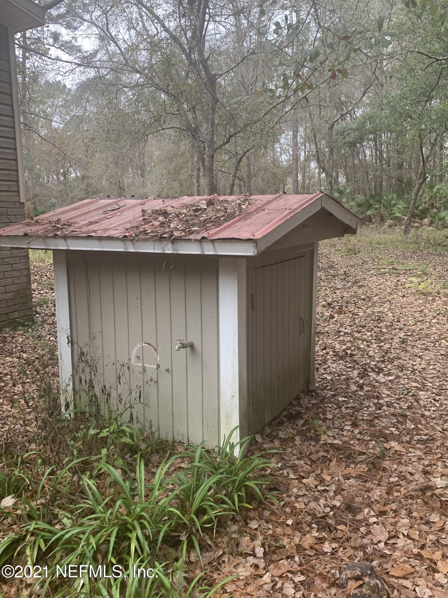 11449 Simmons Road Jacksonville, FL 32218 - Photo 5 of 6 Well Pump house