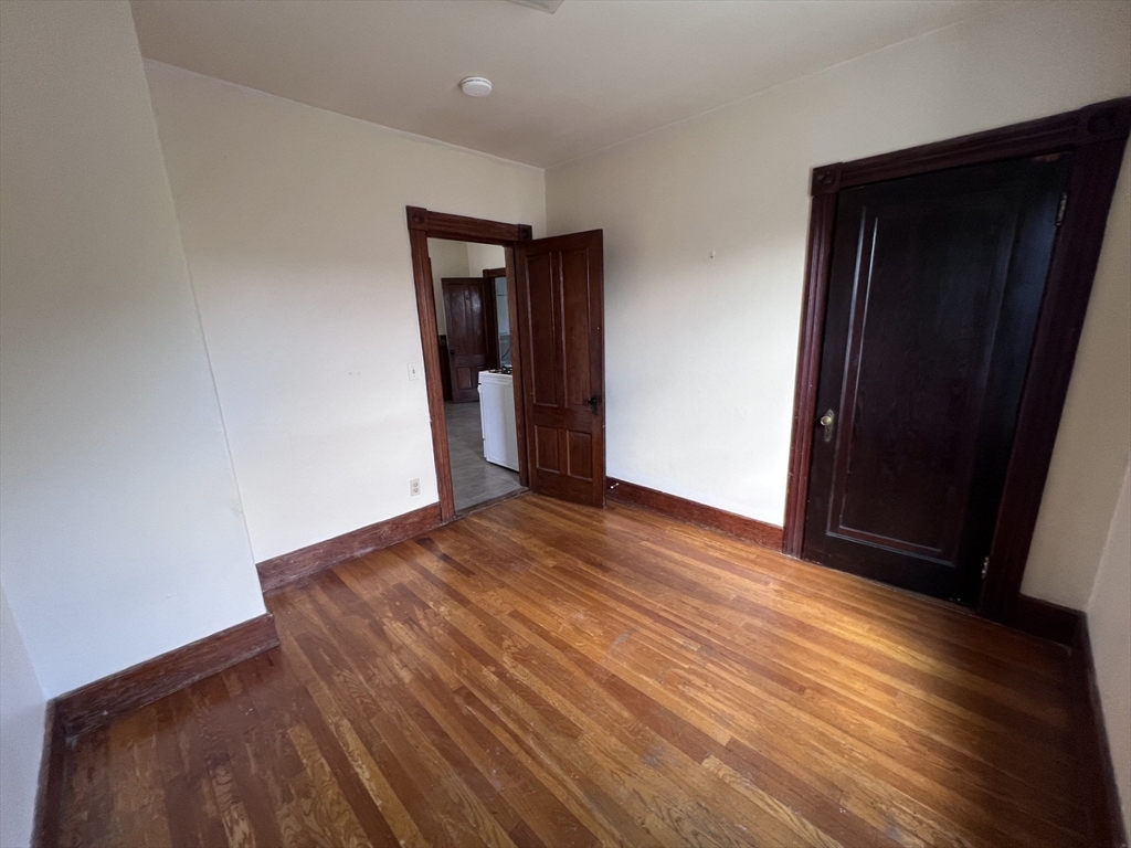 71 Ash Street, Unit 3 Gardner, MA 01440 - Photo 6 of 17 Gallery Image 6