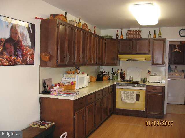 342 Bloserville Road Carlisle, PA 17015 - Photo 3 of 9 Gallery Image 3