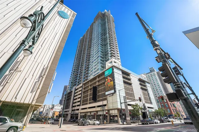 a view of a tall building