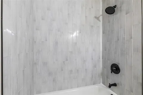 $438,000 | 2327 Brookfield Avenue, Dallas, TX 75235