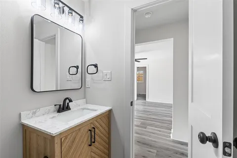 $438,000 | 2327 Brookfield Avenue, Dallas, TX 75235