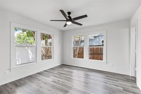 $438,000 | 2327 Brookfield Avenue, Dallas, TX 75235