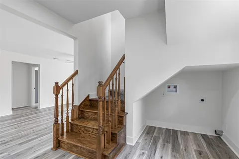 $438,000 | 2327 Brookfield Avenue, Dallas, TX 75235