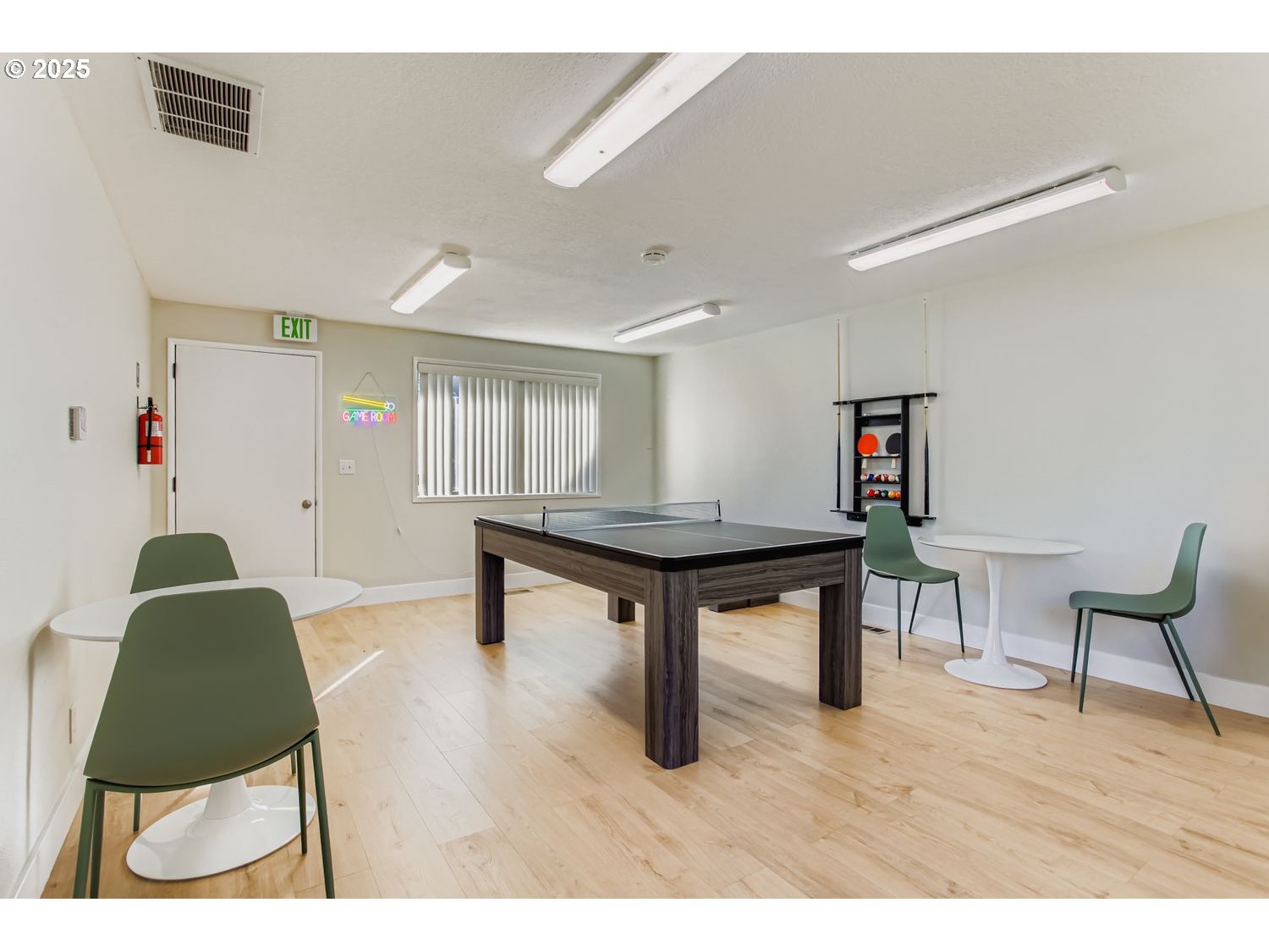 100 Southwest 195th Avenue, Unit 36 Beaverton, OR 97006 - Photo 32 of 39 Bedroom