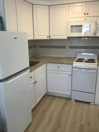 $1,200 | 3501 Boardwalk, Unit B211, Atlantic City, NJ 08401