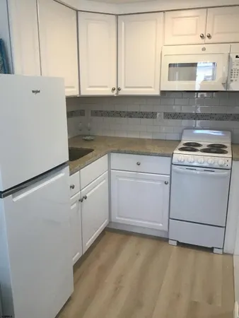 $1,200 | 3501 Boardwalk, Unit B211, Atlantic City, NJ 08401