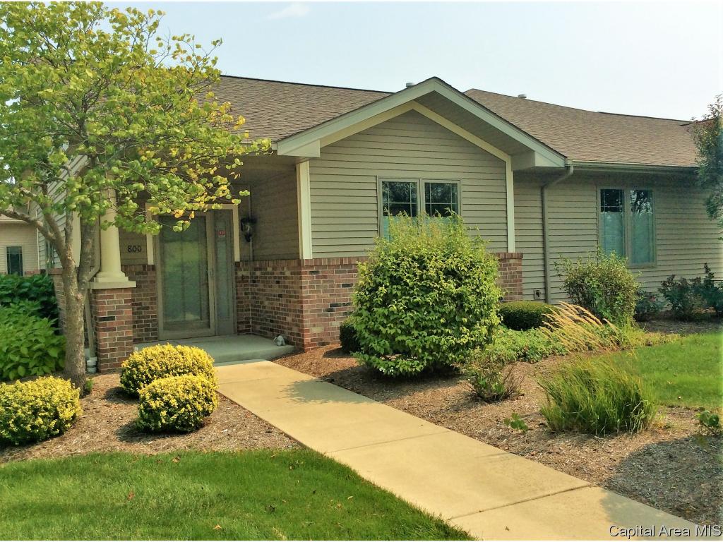 800 Colorado Court Springfield, IL 62711 - Photo 1 of 16