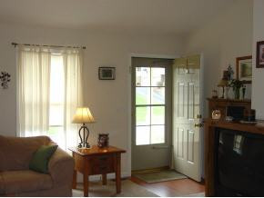 211 Maple Ridge Drive Jonesborough, TN 37659 - Photo 3 of 9 Photo 3