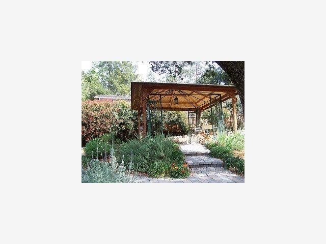 7970 Hihn Road Ben Lomond, CA 95005 - Photo 8 of 9 Gallery Image 8