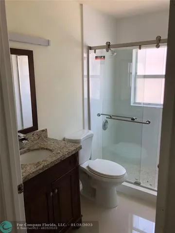 $2,900 | 4122 East Silverado Circle, Davie, FL 33024