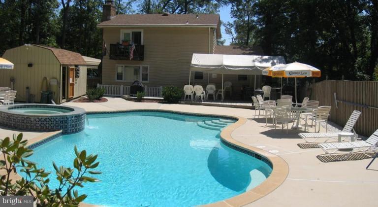 8902 Philadelphia Road Baltimore, MD 21237 - Photo 21 of 25 Swimming Pool 2