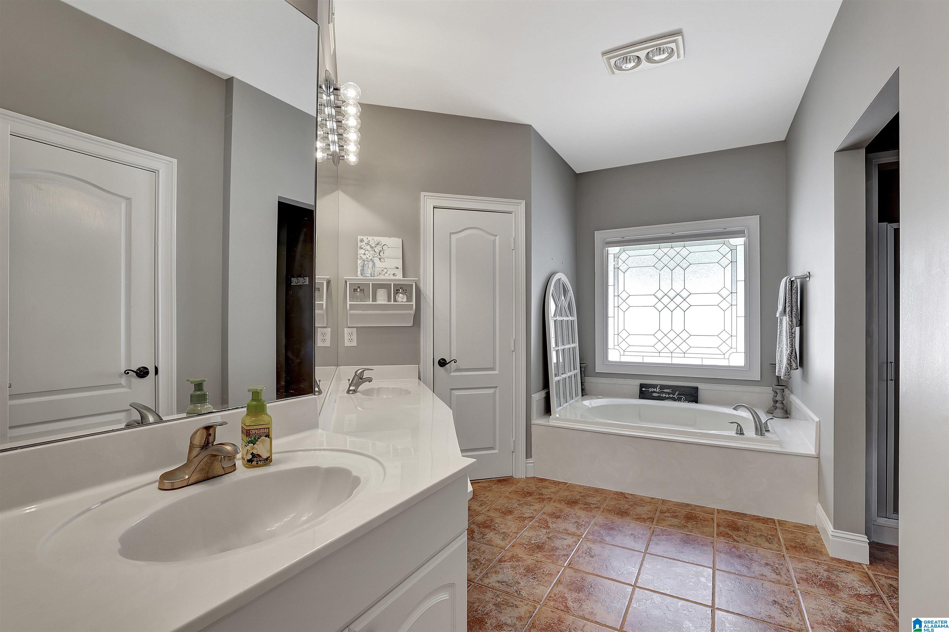 2304 Ridge Trail Birmingham, AL 35242 - Photo 21 of 32