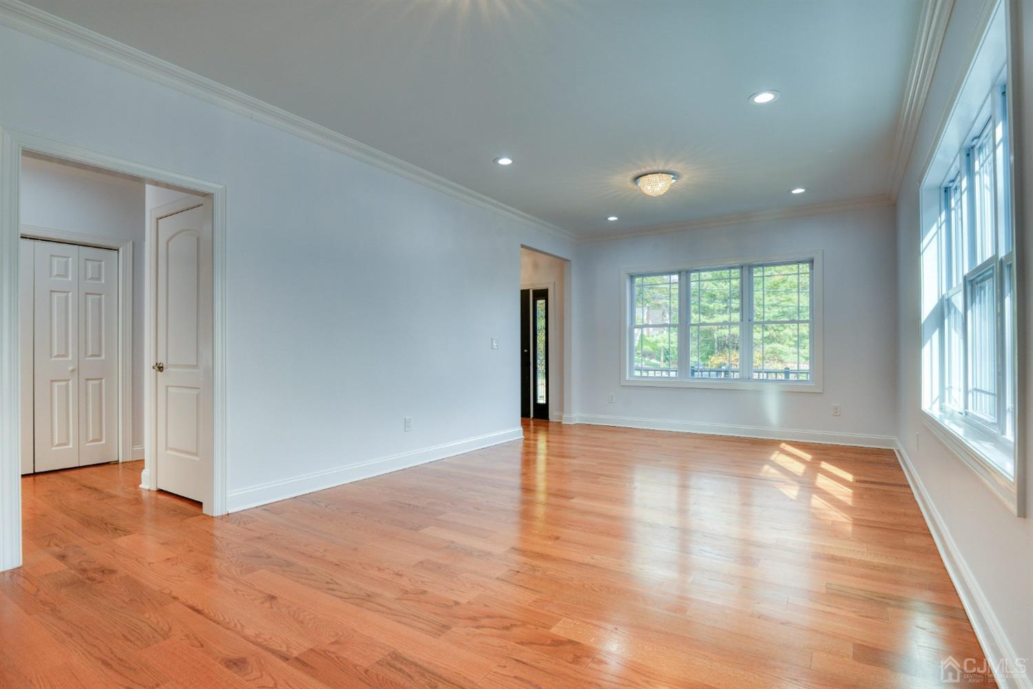 182 Harding Road Scotch Plains, NJ 07076 - Photo 15 of 77 Gallery Image 15