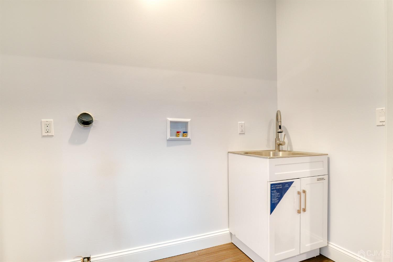 182 Harding Road Scotch Plains, NJ 07076 - Photo 51 of 77 Gallery Image 51