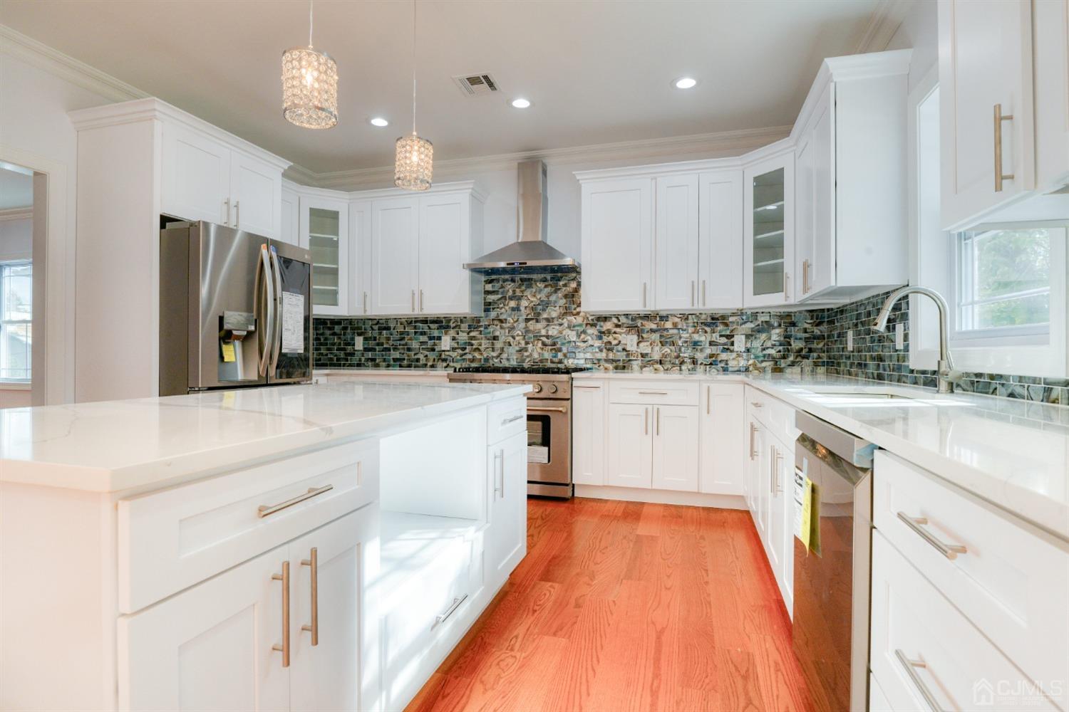 182 Harding Road Scotch Plains, NJ 07076 - Photo 7 of 77 Gallery Image 7