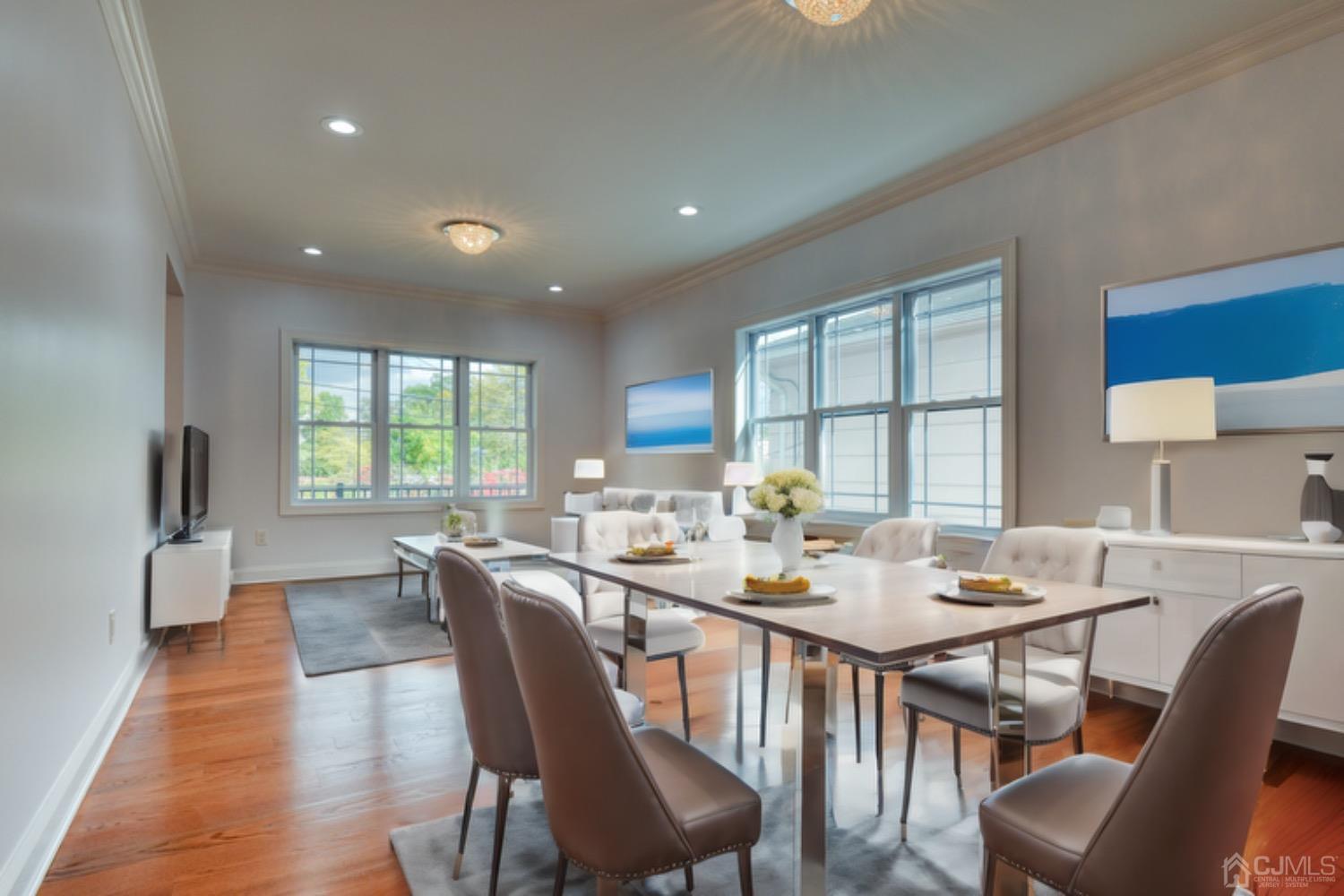 182 Harding Road Scotch Plains, NJ 07076 - Photo 76 of 77 Virtual staging - Dining Room