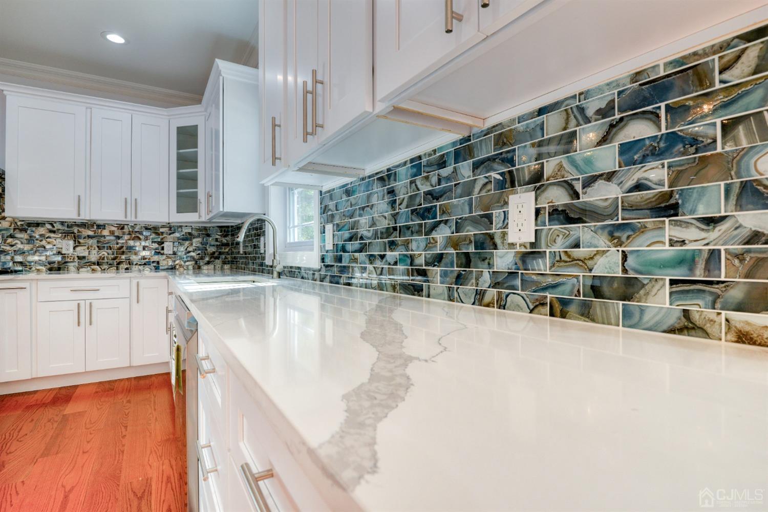 182 Harding Road Scotch Plains, NJ 07076 - Photo 8 of 77 Gallery Image 8