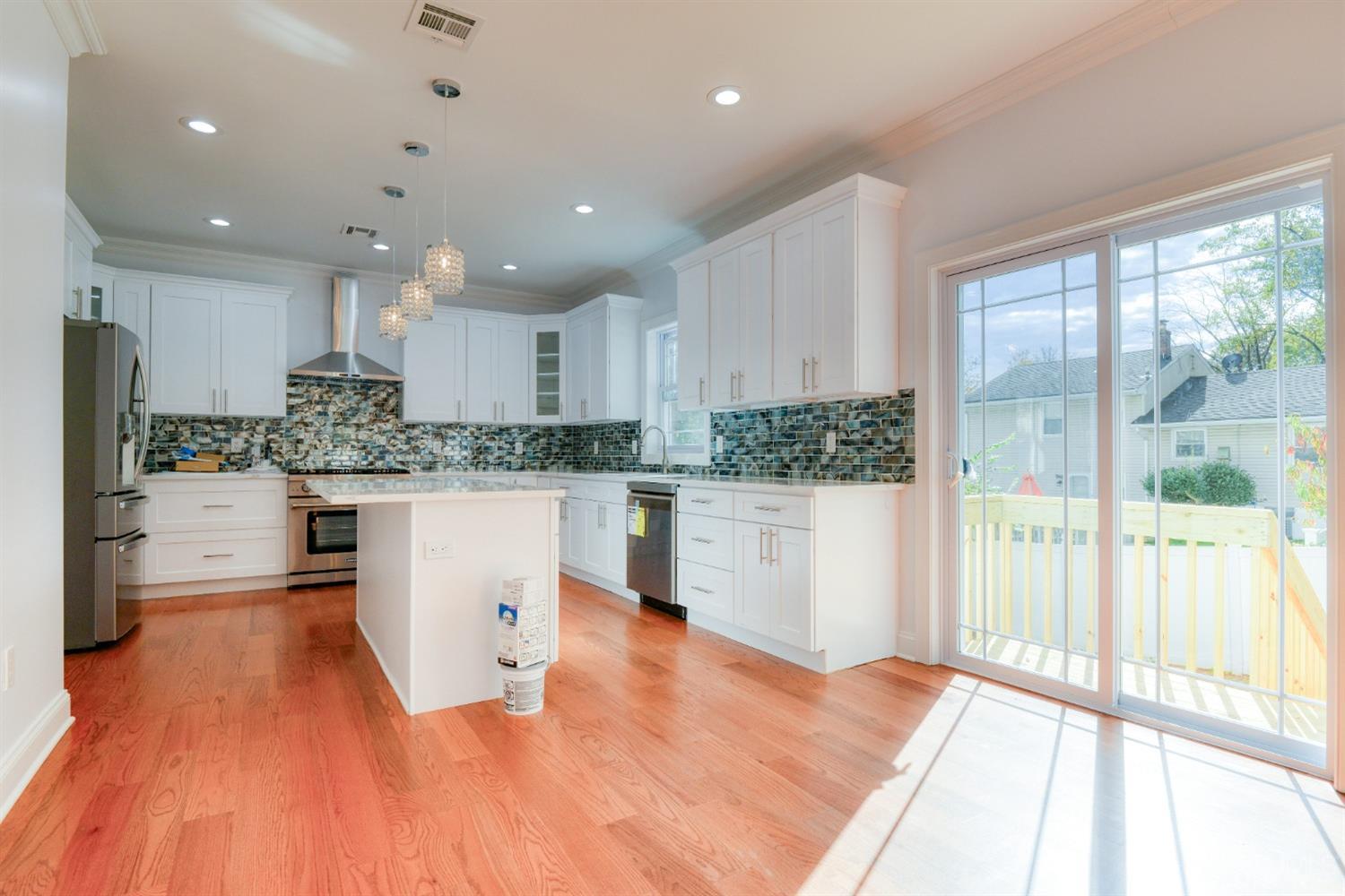 182 Harding Road Scotch Plains, NJ 07076 - Photo 10 of 77 Gallery Image 10