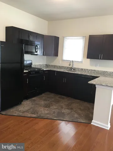 $2,400 | 357 Oakwood Avenue, Unit 203, Glassboro, NJ 08028