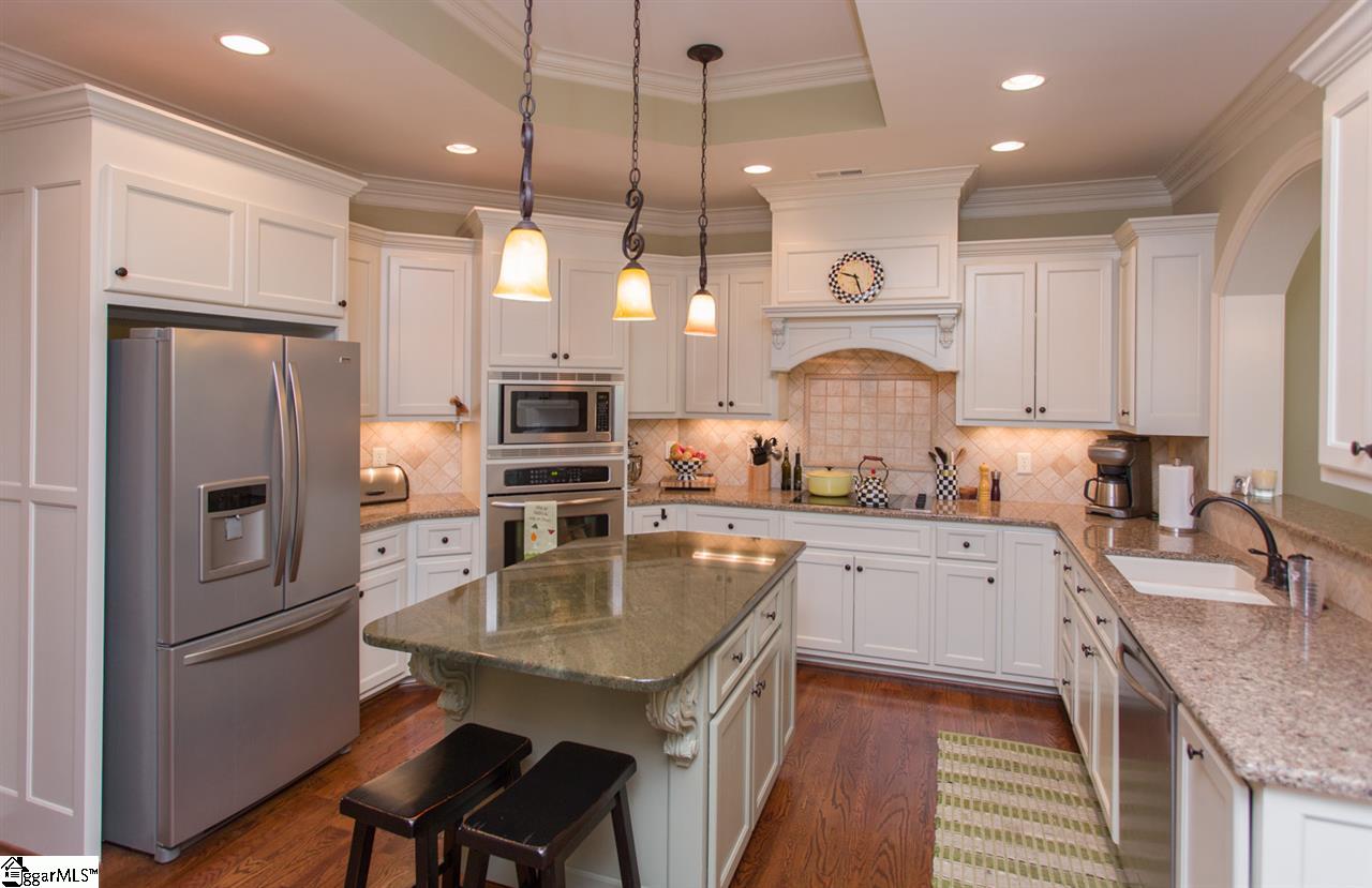240 Yorkswell Lane Greenville, SC 29607 - Photo 11 of 36 Gallery Image 11