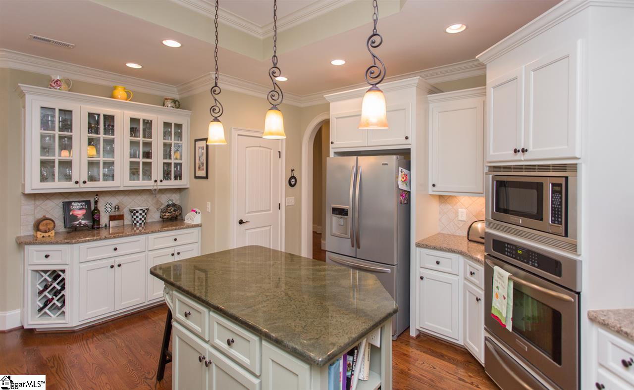 240 Yorkswell Lane Greenville, SC 29607 - Photo 13 of 36 Gallery Image 13