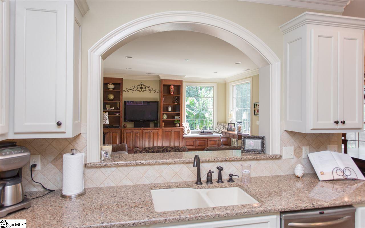 240 Yorkswell Lane Greenville, SC 29607 - Photo 15 of 36 Gallery Image 15